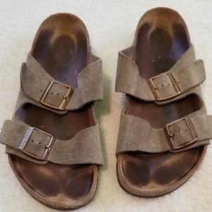 Birkenstocks - Size 39 Regular